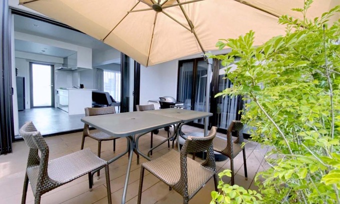 Sumiyoshi Hotel | Pet-Friendly Riverfront Hakata with Great Amenities