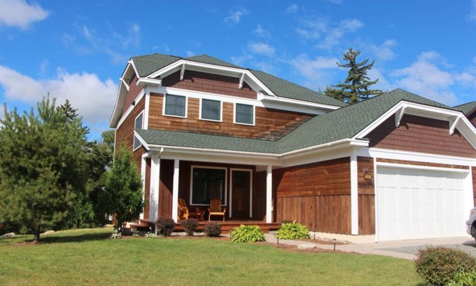 Lake Placid House | Riverfront Retreat: Walk to Shopping & Olympic Center