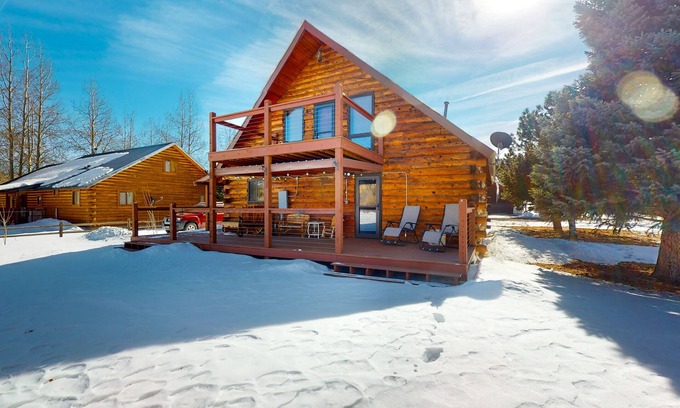 Rivers Edge House | Scenic Riverfront Retreat with Cozy Wood Stove & Deck