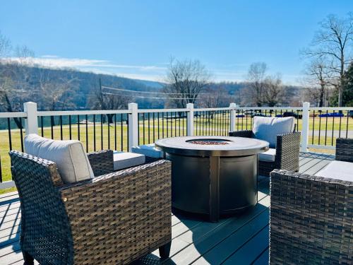 Bakerton House | Relaxing Riverfront House in Harpers Ferry - 10/10 Rated