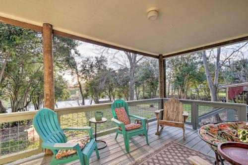 Martindale House | Beautiful Riverfront Martindale House with Private Beach