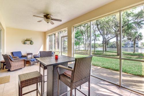Palm Coast Apartment | Idyllic Riverfront Palm Coast Retreat with Spa & Ocean Views