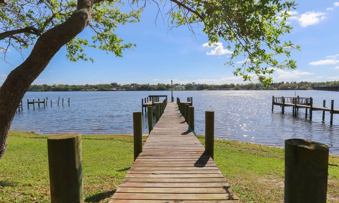 Roseland House | Riverfront Retreat with Private Docks & Ocean Views