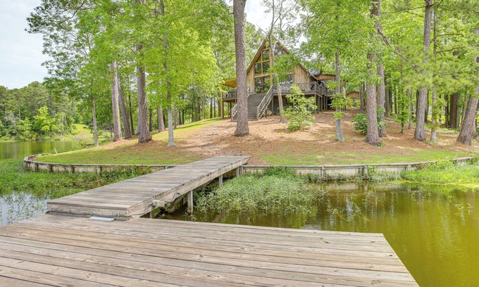 Shelby House | Experience Riverfront Shelby Home with Private Boat Dock!