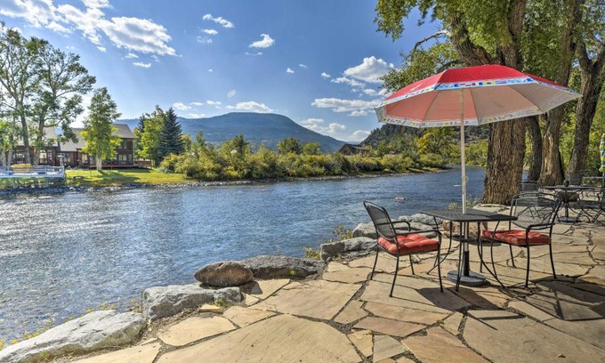 South Fork House | Scenic South Fork Retreat: Ideal for Skiing, Fishing & Hiking