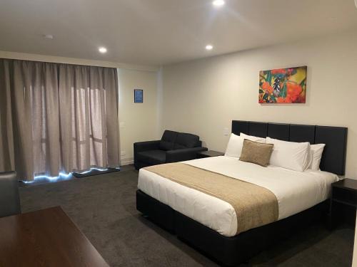 Gore Hotel | Exceptional Riverlea Motel: Family-Friendly & Accessible Stay