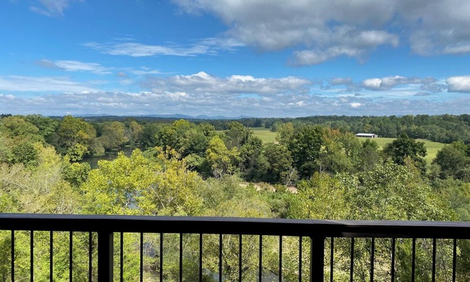 Amity Cabin | Unforgettable Views of Caddo River & Ouachita Mountains