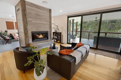 Toorloo Arm House | Rivers Edge: Family-Friendly Stay with Pool Access