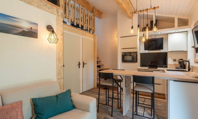 Mimizan House | Cozy Villa Mimizan: Ideal for Families with Kitchen & Spa