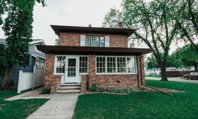 Grand Forks House | Riverside Duplex: 2 Bedrooms with Pool & Breakfast Included