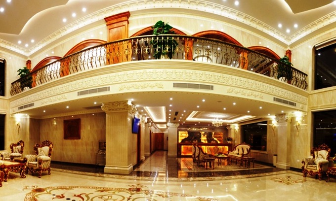 Dong Hoi Hotel | Welcoming Riverside Hotel with Family-Friendly Amenities