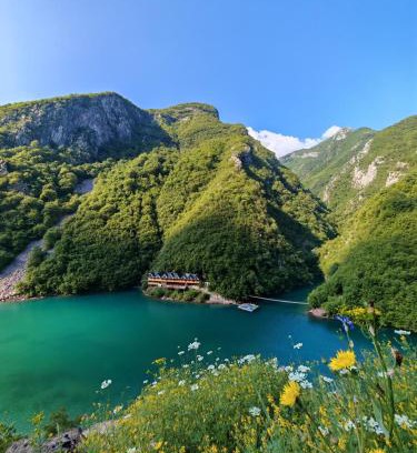 Shkoder County Hotel | Charming Riverside Komani Lake with Family-Friendly Amenities