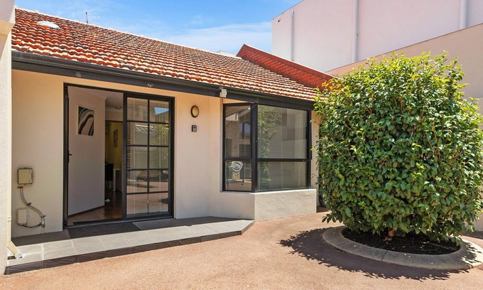 Applecross Apartment | Secluded Riverside Retreat: 1BR Villa in Applecross