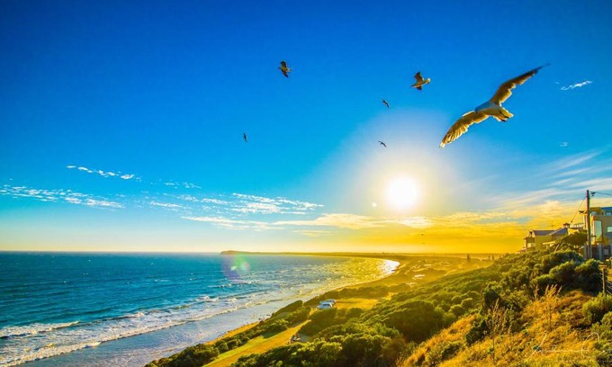 Ocean Grove Hotel | Relaxing Riverside Retreat with Ocean View & Pool Access