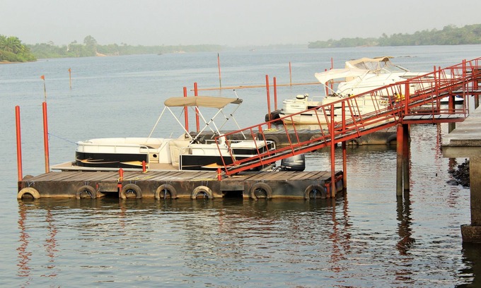 Bushrod Island Apartment | Pet-Friendly Riverside Resort Villas with Ocean Views