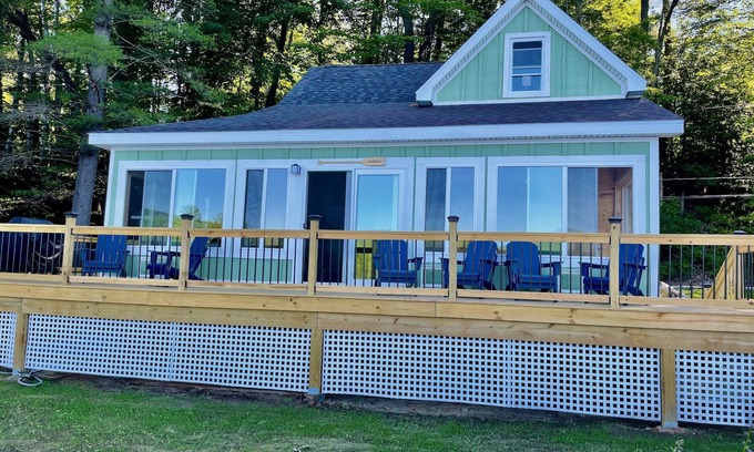 Lake Luzerne Cabin | Riverside Retro Style Cottage with Oceanfront Charm