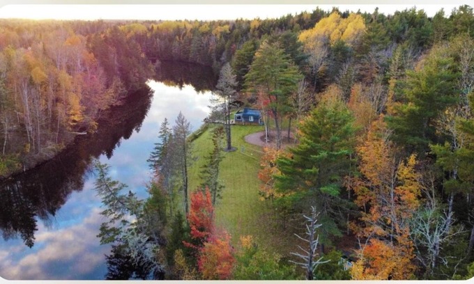 Moncton Cabin | Riverside RnR Offgrid Cabins - Grey Cabin , Shediac NB
