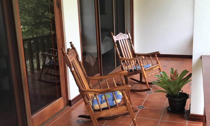 Orosi Condo | Relaxing Riverside Retreat with Spa and Mountain Views