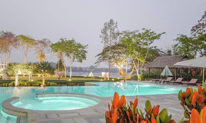 Chiang Khan Hotel | Top-Rated RiverTree Resort in Chiangkhan with Pool & Breakfast
