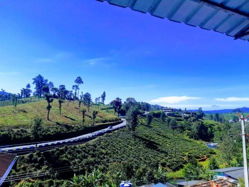 Valparai House | Riverview Homestay: Guest Rated 10/10 for Unforgettable Stays