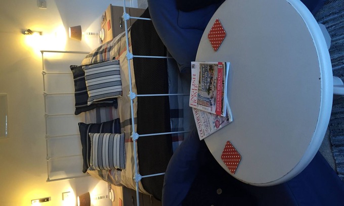 Costessey House | Riverview: Perfect Self-Catering Stay with Kitchen Access