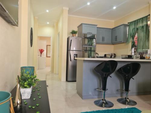 Gros Islet Apartment | Discover Rivière Chateau: Guest Rated 10/10 & Pet Friendly