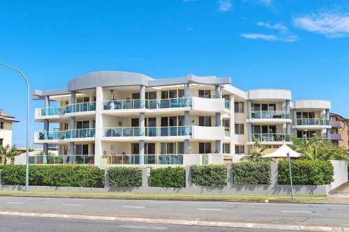 Port Macquarie Apartment | Riviera 203: Guest Rated 9.2 with Pool and Breakfast