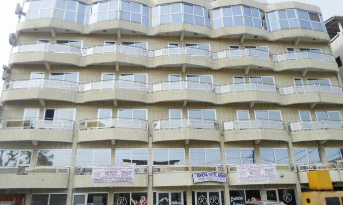 Littoral Department Hotel | Riviera Hotel Benin: Family-Friendly with Great Amenities