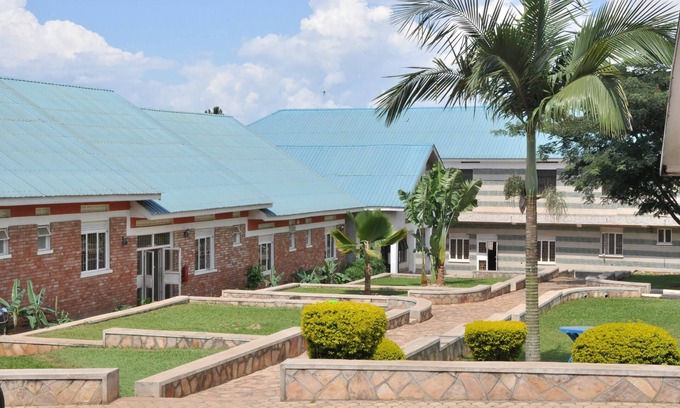 Hoima Hotel | Riviera Hotel Hoima: Family-Friendly Stay with Breakfast