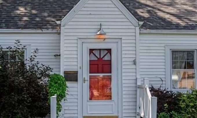 Kankakee Cabin | RIVIERA》Intimate, Adventurous, Comfy