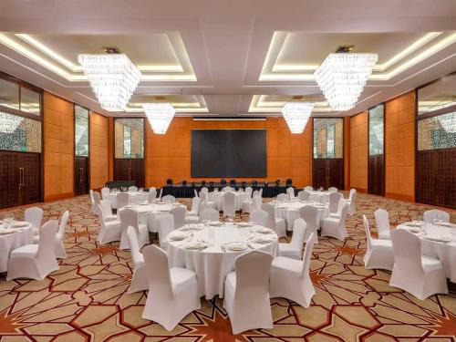 Schuchinsk Hotel | Discover Rixos Borovoe: 5-Star Retreat with Ocean Views