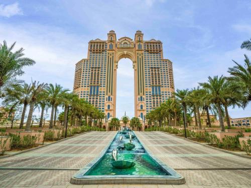 Abu Dhabi Hotel | Experience Rixos Marina Abu Dhabi: 5-Star Oceanfront Escape