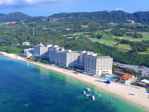 Tancha Resort | Oceanfront Rizzan Sea Park Hotel Tancha Bay Awaits You