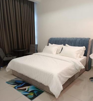 Gua Musang Hotel | Family-Friendly RJ Studio 1 - Kompleks Mutiara with Pool