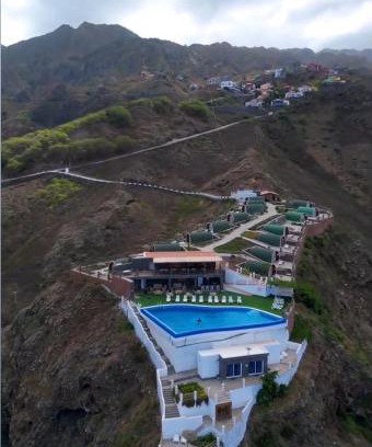 Ribeira Grande Hotel | Relax at RM Green Hotel with Ocean Views & Spa Amenities
