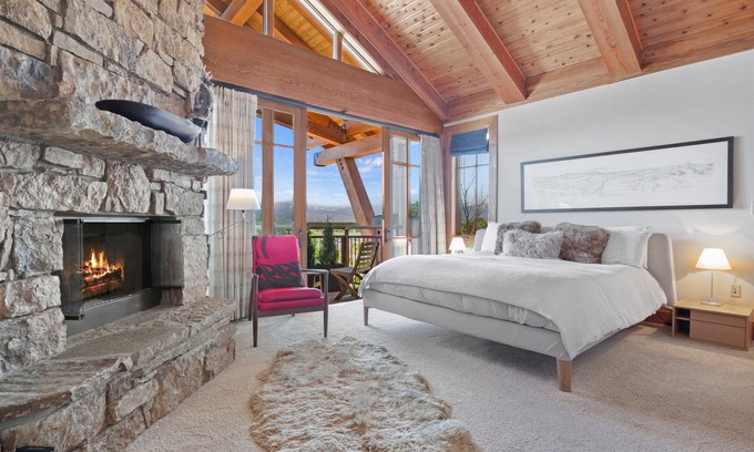 Wilson Condo | Premier Ski In/Out 2+BR Retreat in Teton Village