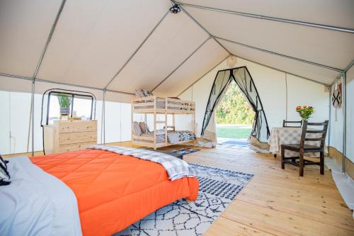Cassville Other | Guest Rated 10/10: Roaring River Glamping Experience