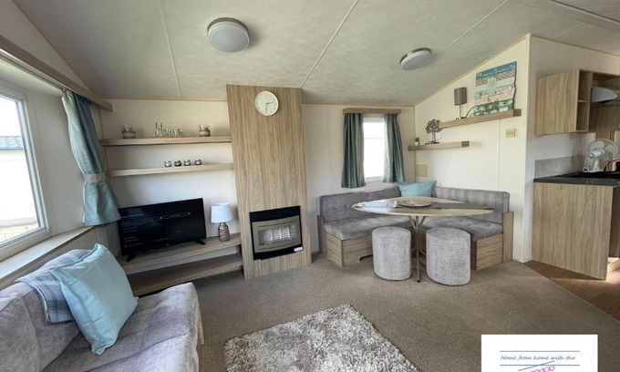 Rhyl Other | Enjoy Robin Hood Caravan Park in North Wales with Free Wi-Fi