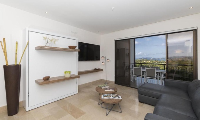 Playa Conchal Apartment | Explore Roble Sabana 202: 4-Star Luxury with Pool Access