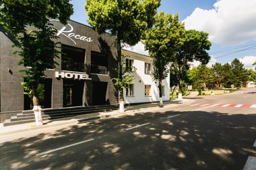 Orhei Hotel | Discover ROCAS Hotel: 4-Star Comfort with Great Amenities