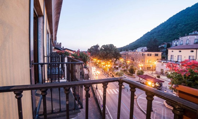 Roccamonfina Hotel | Discover Roccamonfina Palace Hotel: Pet-Friendly Retreat