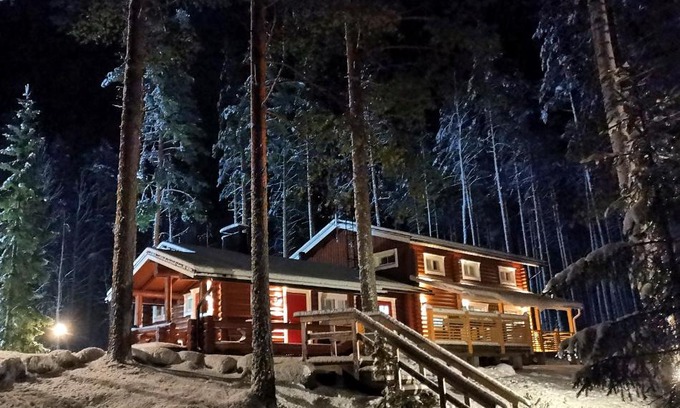 Kangasniemi Villa | Experience Oceanfront Bliss at Rock and Lake Hotel