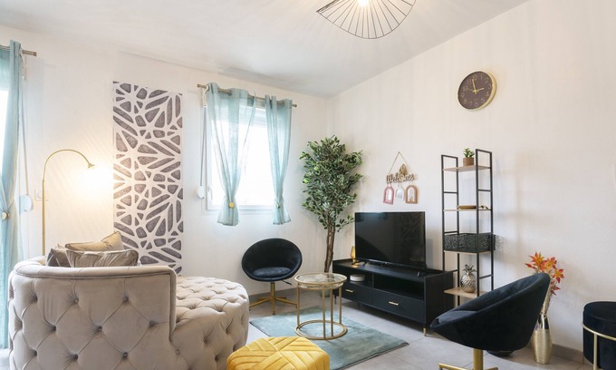 Terville Apartment | Top-Rated Rock in Share - Le Cocon with Family-Friendly Amenities
