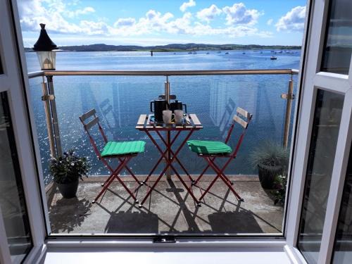 Killyleagh Apartment | Exceptional Stay at Rock Quay with Complimentary Breakfast
