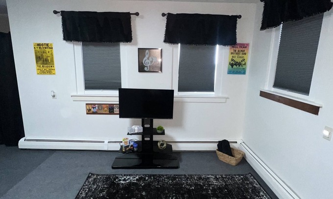 Shortsville Apartment | Rock & Roll Adventures Await in the Finger Lakes!