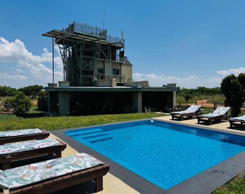 Bela-Bela Apartment | Rockey Mountain Tower: 4-Star Oceanfront Retreat