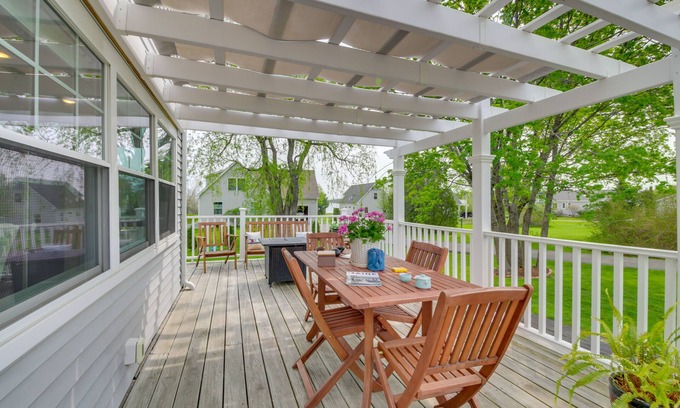 Rockland House | Inviting Rockland Home with Deck Near Historic Downtown