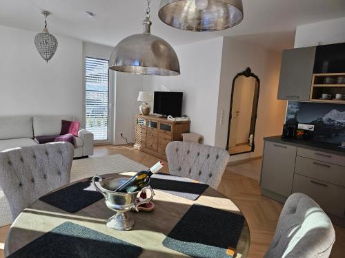 Sankt Leonhard Apartment | Exceptional Rocks Graz: 4-Star Stay with Family Amenities