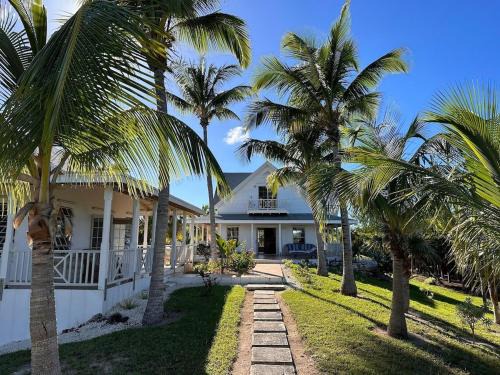 North Palmetto Point House | Oceanfront Rocks Retreat: Pet-Friendly Escape Awaits You