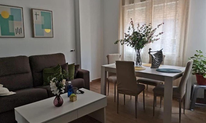 La Linea de la Concepcion Apartment | Family-Friendly RockSide Residences Suites in La Línea